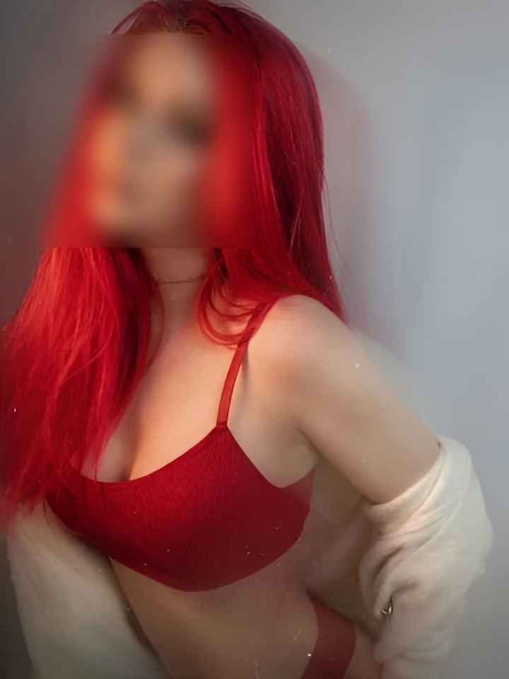 Виктория привлекальеная девушка из Павловского посада цена от 2000 руб