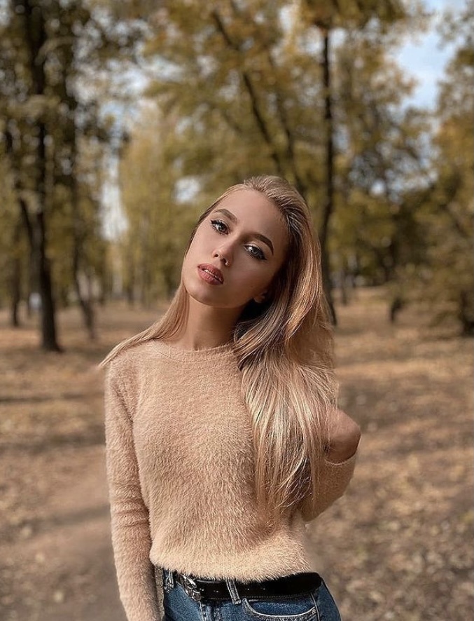 Индивидуалка 🎥 Вивьен, доступна для личного знакомства от 3500 руб