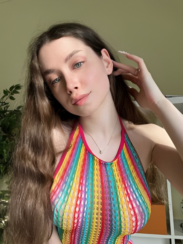 Рената привлекательная девушка из Павловского посада цена от 4000 руб