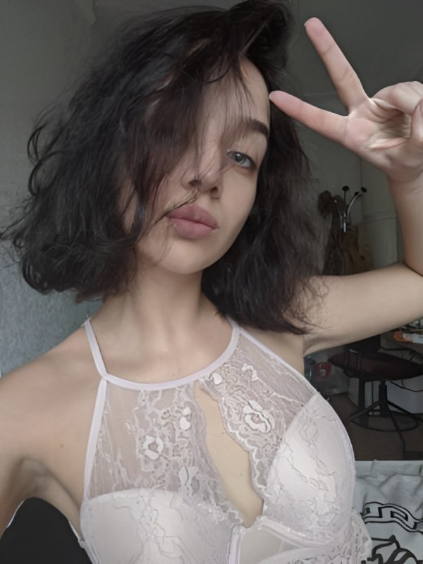 Вероника привлекательная девушка из Павловского посада цена от 1500 руб