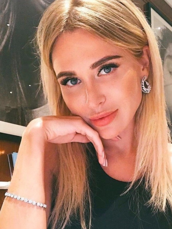 Карина привлекательная девушка из Павловского посада цена от 3500 руб